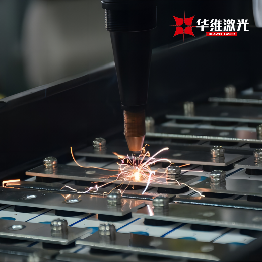 Laserski varilni moči Nova nadgradnja energetske industrije, Huawei Laser vodi v obdobju zelene proizvodnje